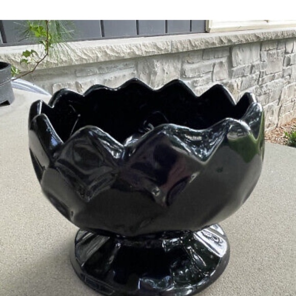 VTG McCoy USA 599 Black Pottery 4” Pedestal Bowl Planter Vase 4.5” Wide - Picture 4 of 13